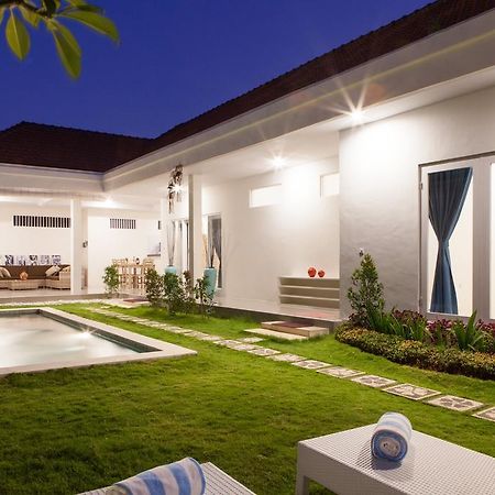 Villa Casablanco Seminyak Extérieur photo